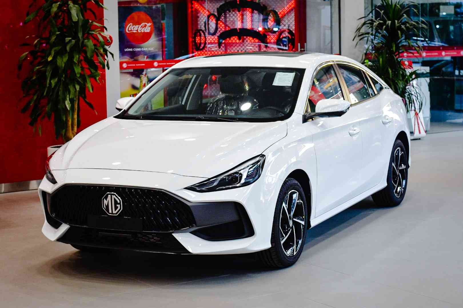 Mg 5 màu trắng - mg hà nội